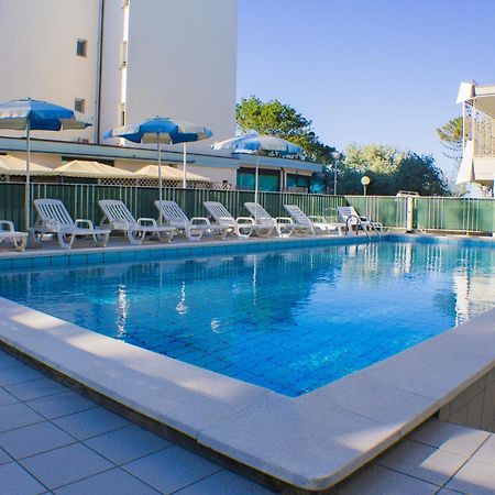 Hotel Brasilia Lido di Classe Esterno foto