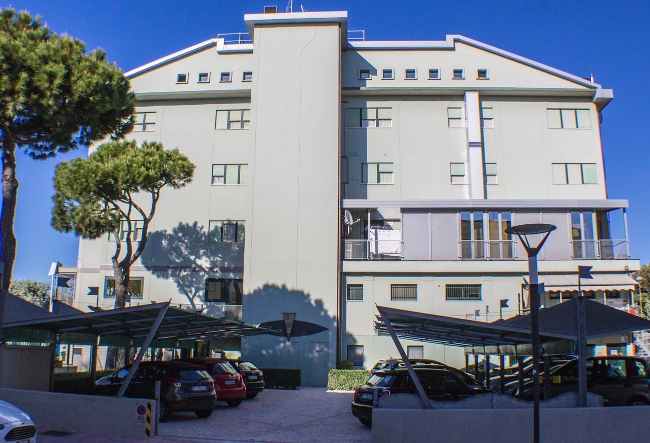 Hotel Brasilia Lido di Classe Esterno foto